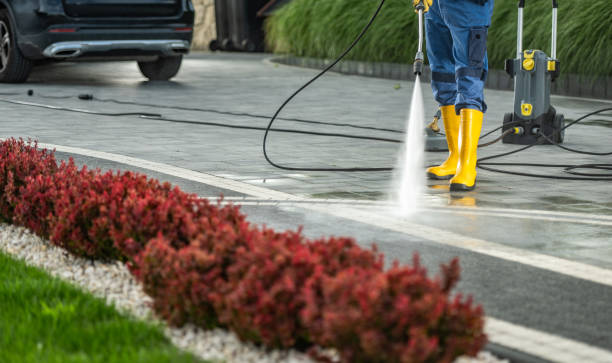 Best Parking Lot and Garage Cleaning  in Frostproof, FL